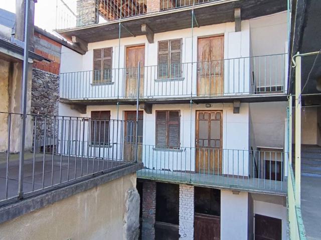 Villa Indipendente in vendita a Piemonte, Verbano-cusio-ossola