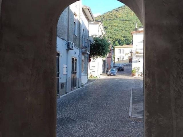 Villa Indipendente in vendita a Arpaia, Campania