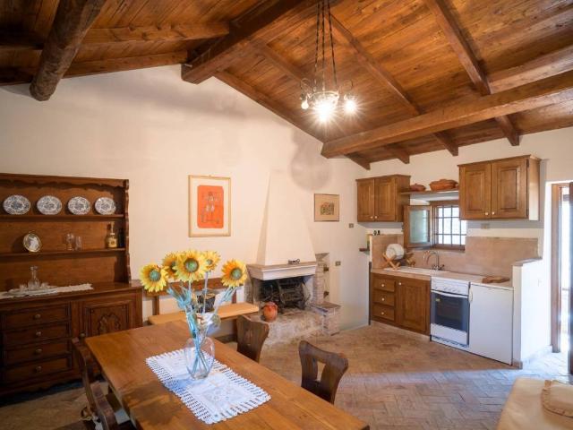 Villa Indipendente in vendita a Acropoli di Civitavecchia, Arpino