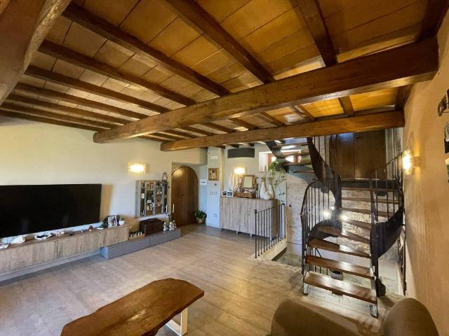 Villa Indipendente in vendita a Cività Falconara, Arpino