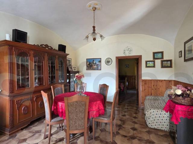 Villa Indipendente in vendita a Arpino, Lazio