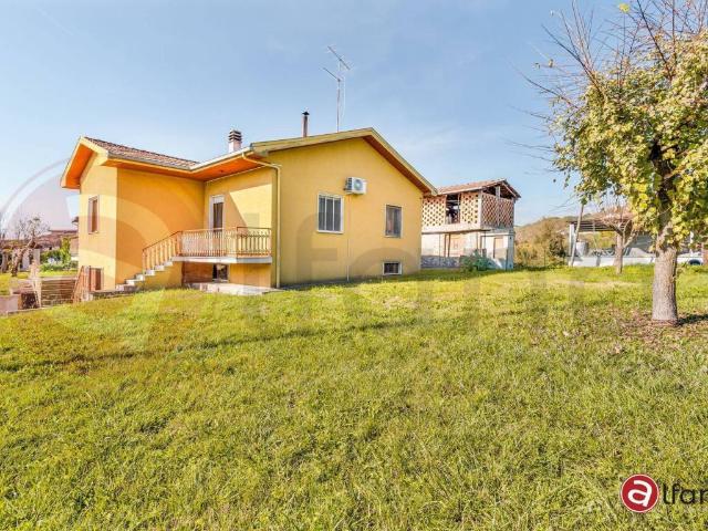 Villa Indipendente in vendita a Arpino, Lazio
