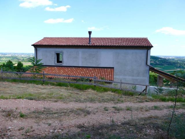 Villa Indipendente in vendita a Arquà Petrarca, Padova