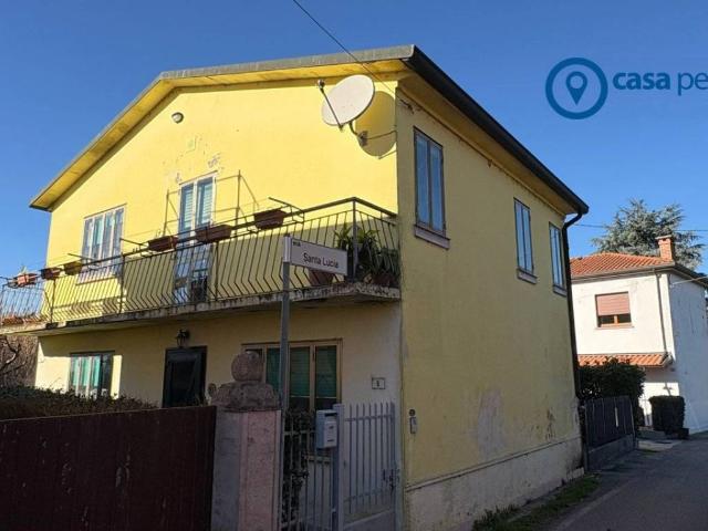 Villa Indipendente in vendita a Arquà Polesine, Veneto
