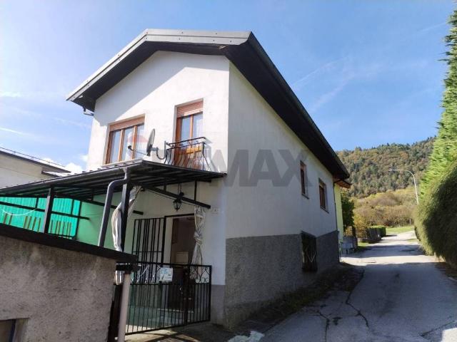 Villa Indipendente in vendita a Arsiè, Veneto