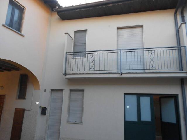 Villa Indipendente in vendita a Arzago D'adda, Lombardia
