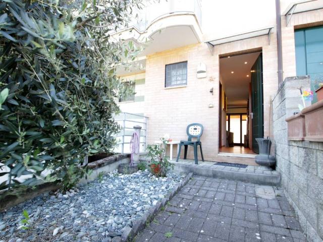 Villa Indipendente in vendita a Asciano, Toscana