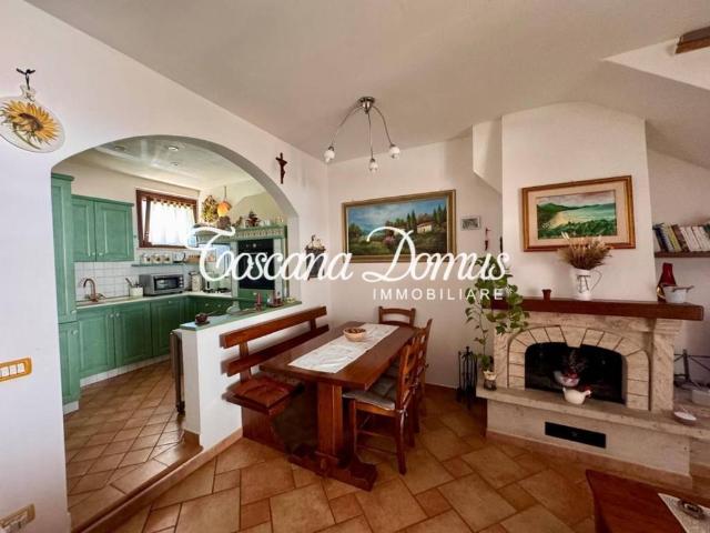 Villa Indipendente in vendita a Asciano, Toscana