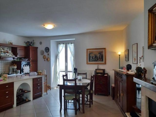 Villa Indipendente in vendita a Porta Maggiore, Marche