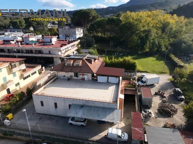 Villa Indipendente in vendita a Cavignano, Marche
