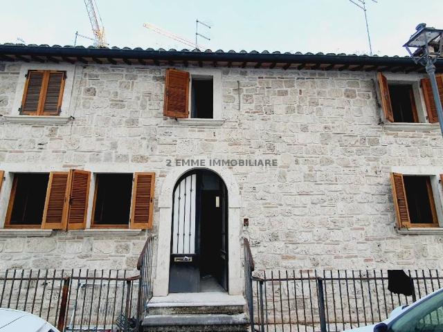 Villa Indipendente in vendita a San Venanzio, Marche