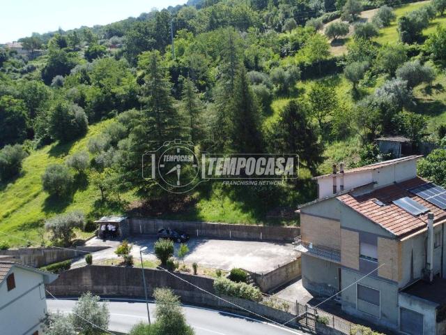 Villa Indipendente in vendita a Borgo Cartaro, Marche