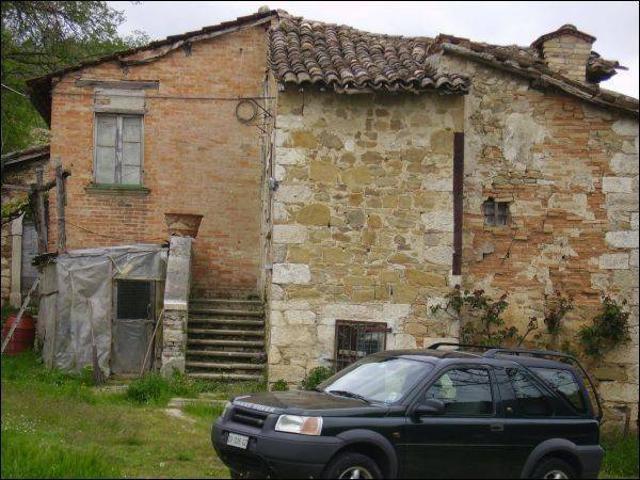 Villa Indipendente in vendita a Borgo Solestà, Marche
