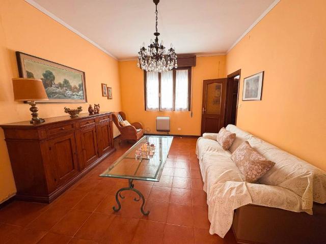 Villa Indipendente in vendita a Asola, Lombardia