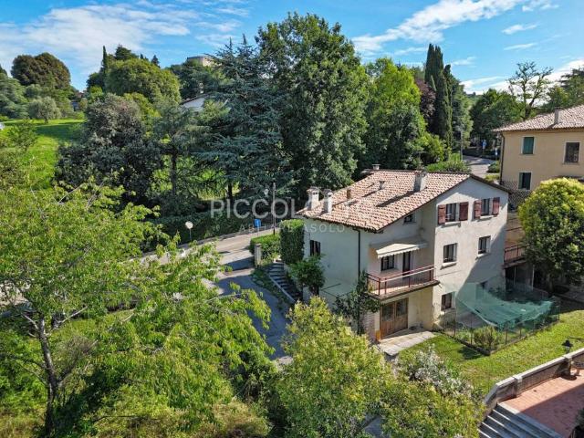 Villa Indipendente in vendita a Ospedale, Asolo