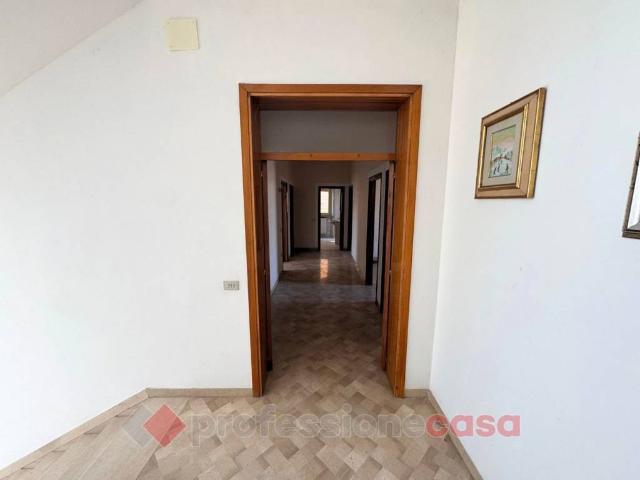 Villa Indipendente in vendita a Assisi, Umbria