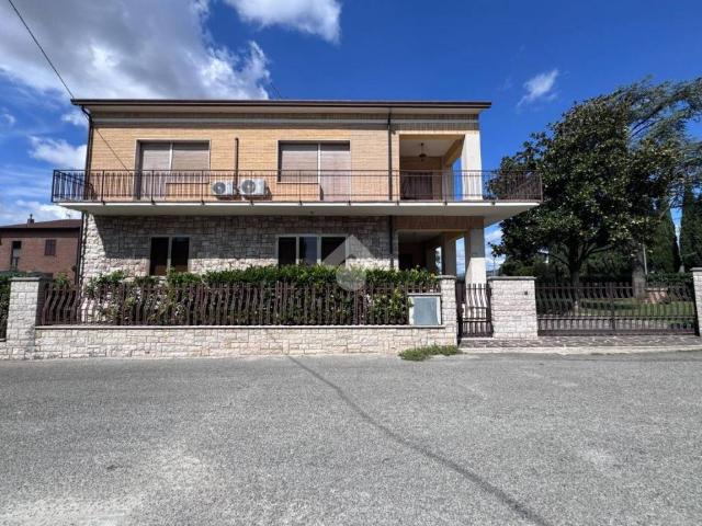 Villa Indipendente in vendita a Santa Maria degli Angeli, Assisi