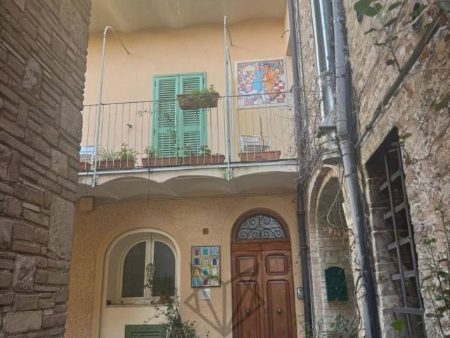 Villa Indipendente in vendita a Santa Maria degli Angeli, Assisi