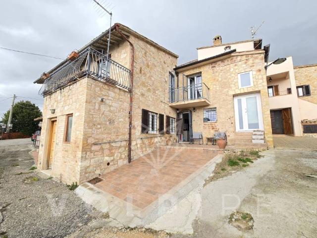 Villa Indipendente in vendita a Assisi, Umbria