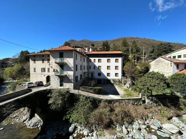 Appartamento in vendita a Scarenna, Asso
