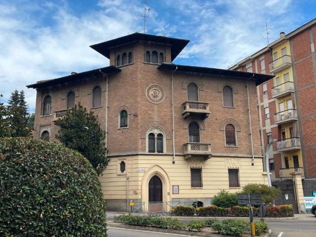 Villa Indipendente in vendita a Rione San Silvestro, Piemonte