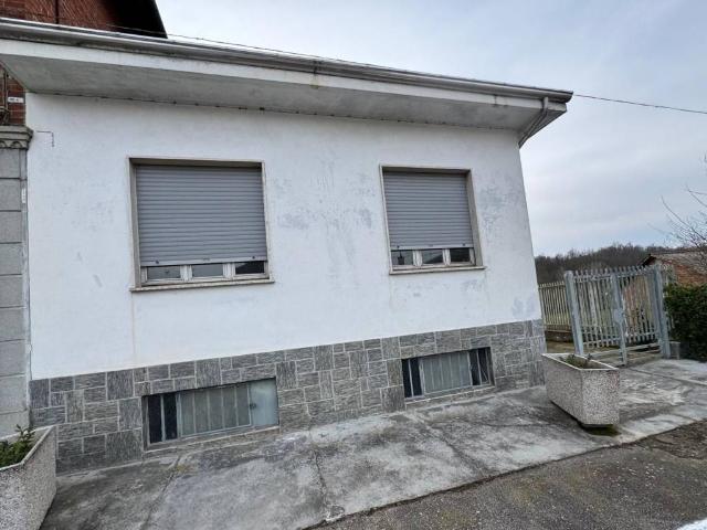 Villa Indipendente in vendita a Piemonte, Asti