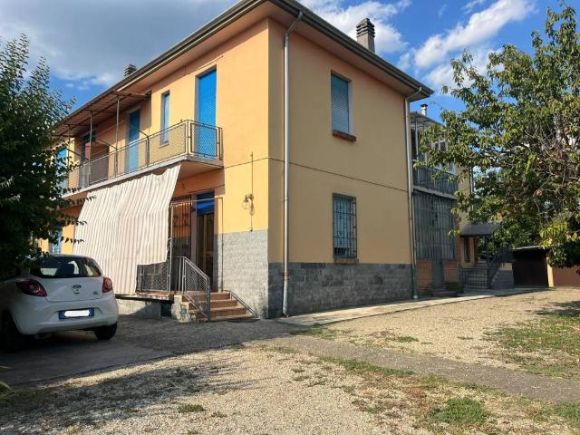Villa Indipendente in vendita a Piemonte, Asti
