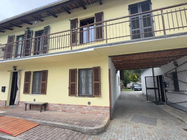 Villa Indipendente in vendita a Stazione di Sessant, Piemonte