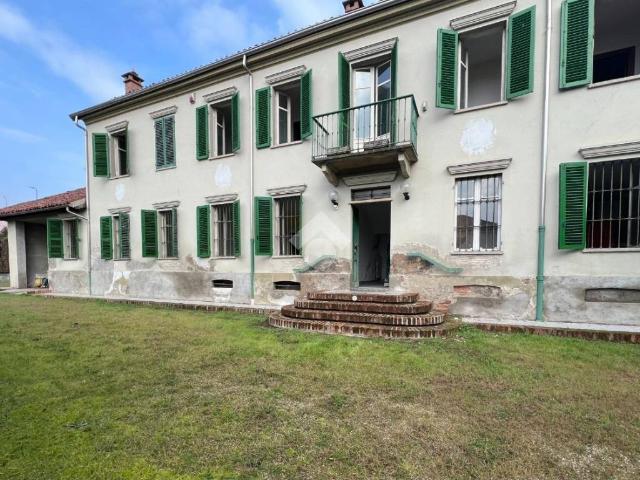 Rustico in vendita a Piemonte, Asti