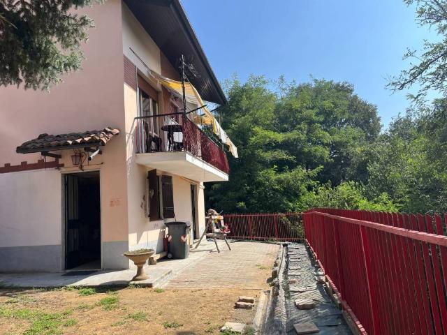 Villa Indipendente in vendita a Stazione di Sessant, Piemonte