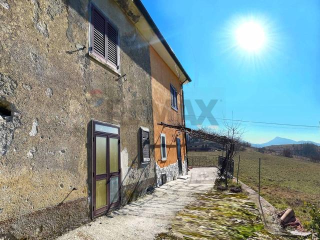 Villa Indipendente in vendita a Predente, Ateleta
