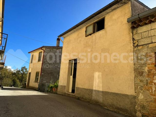 Villa Indipendente in vendita a Scianco, Ateleta