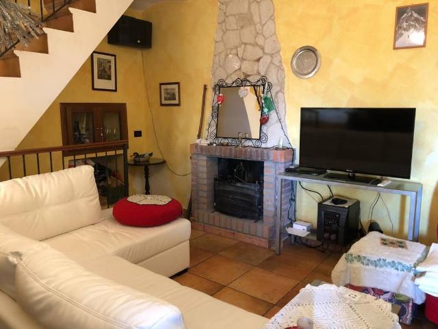 Villa Indipendente in vendita a Ateleta, Abruzzo
