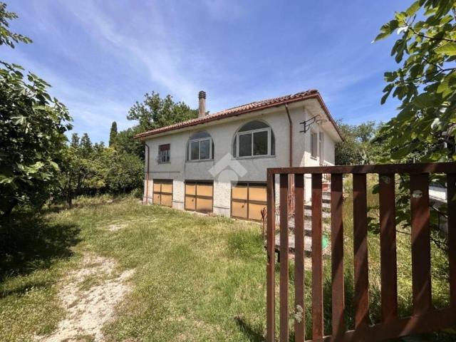 Villa Indipendente in vendita a Colle, Atina