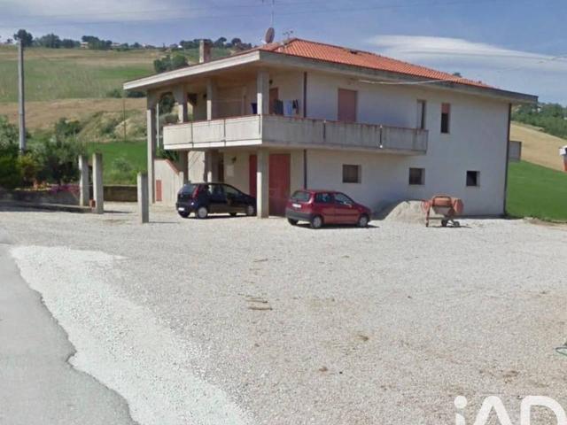 Villa Indipendente in vendita a Reille, Atri