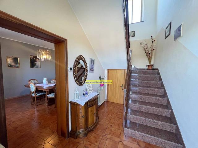 Villa Indipendente in vendita a Atri, Abruzzo
