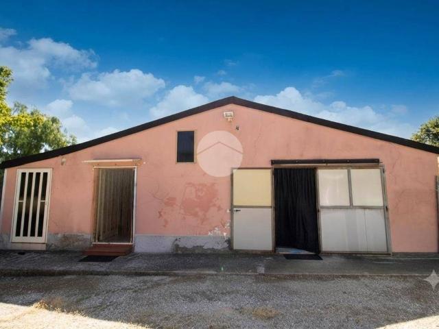 Villa Indipendente in vendita a Atri, Abruzzo