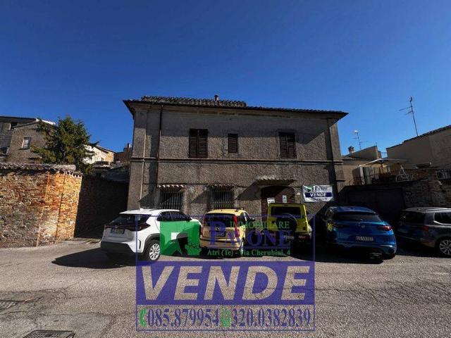 Villa Indipendente in vendita a Atri, Abruzzo