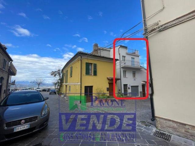 Villa Indipendente in vendita a Atri, Abruzzo