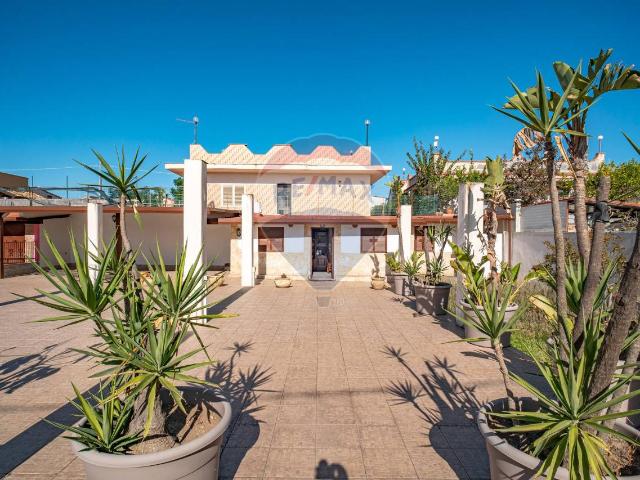 Villa Indipendente in vendita a Agnone Fortezza, Augusta