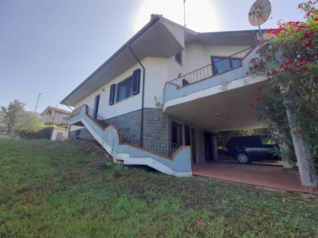 Villa Indipendente in vendita a Unione di comuni Montana Lunigiana, Aulla