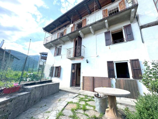 Villa Indipendente in vendita a Piemonte, Verbano-cusio-ossola