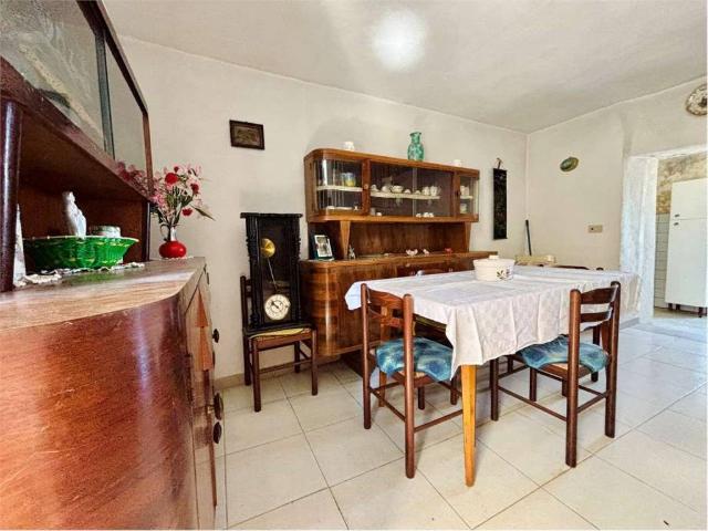Villa Indipendente in vendita a Aurigo, Liguria
