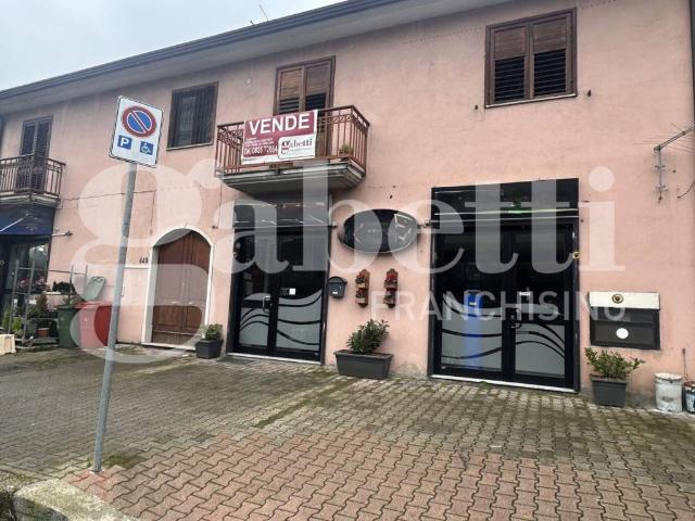 Villa Indipendente in vendita a Avellino, Campania