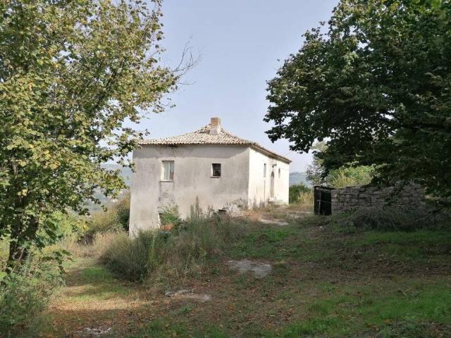 Villa Indipendente in vendita a Santa Maria delle Grazie, Avellino