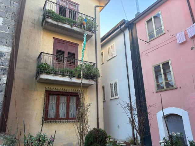 Villa Indipendente in vendita a Avellino, Campania