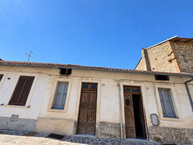 Villa Indipendente in vendita a Antrosano, Avezzano
