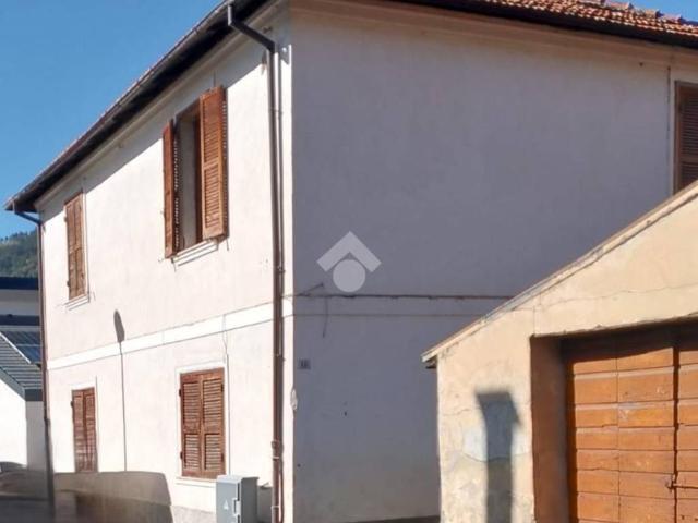 Villa Indipendente in vendita a Avezzano, Abruzzo