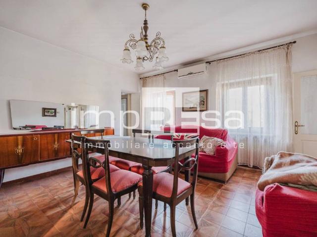 Villa Indipendente in vendita a Aviano, Friuli-Venezia Giulia