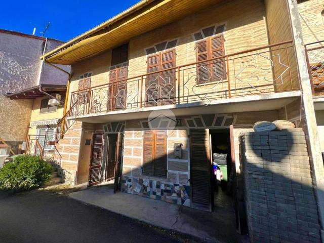 Villa Indipendente in vendita a Grangia, Piemonte